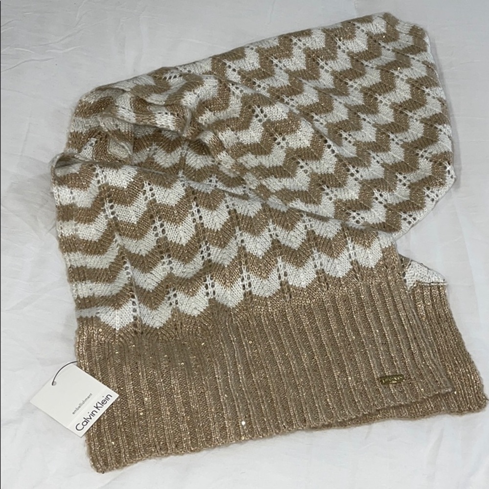 Calvin Klein chevron tan and white sparkle scarf